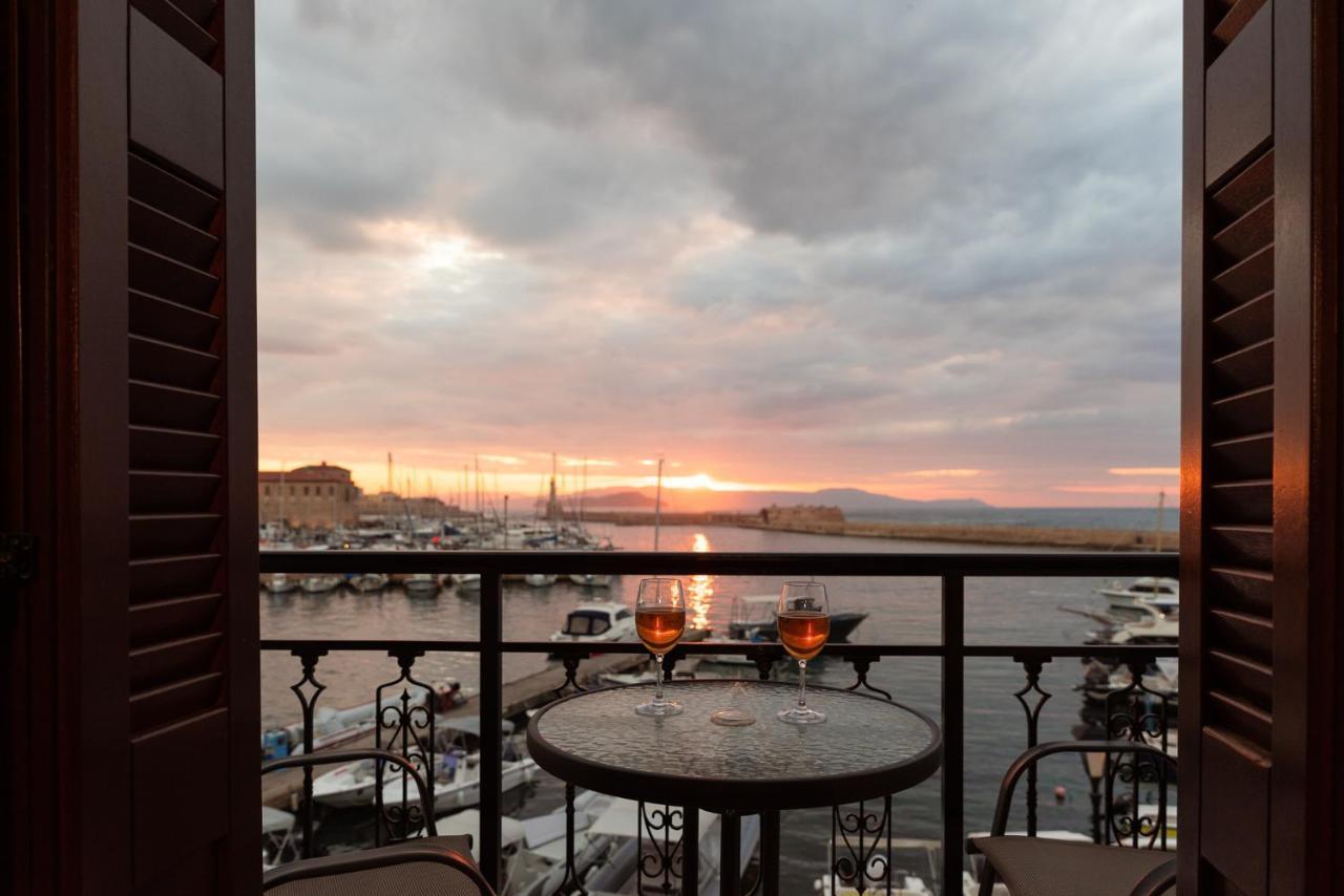 Destino Home Overlooking The Venetian Port Of Chania Ханья Экстерьер фото