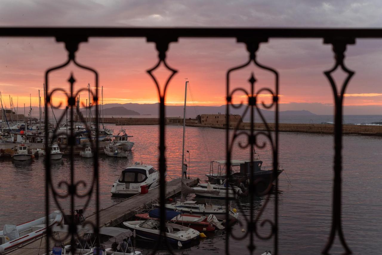 Destino Home Overlooking The Venetian Port Of Chania Ханья Экстерьер фото